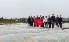 <b>自贡市荣县不雅山镇解锁春耕新模式 水稻全程机</b>